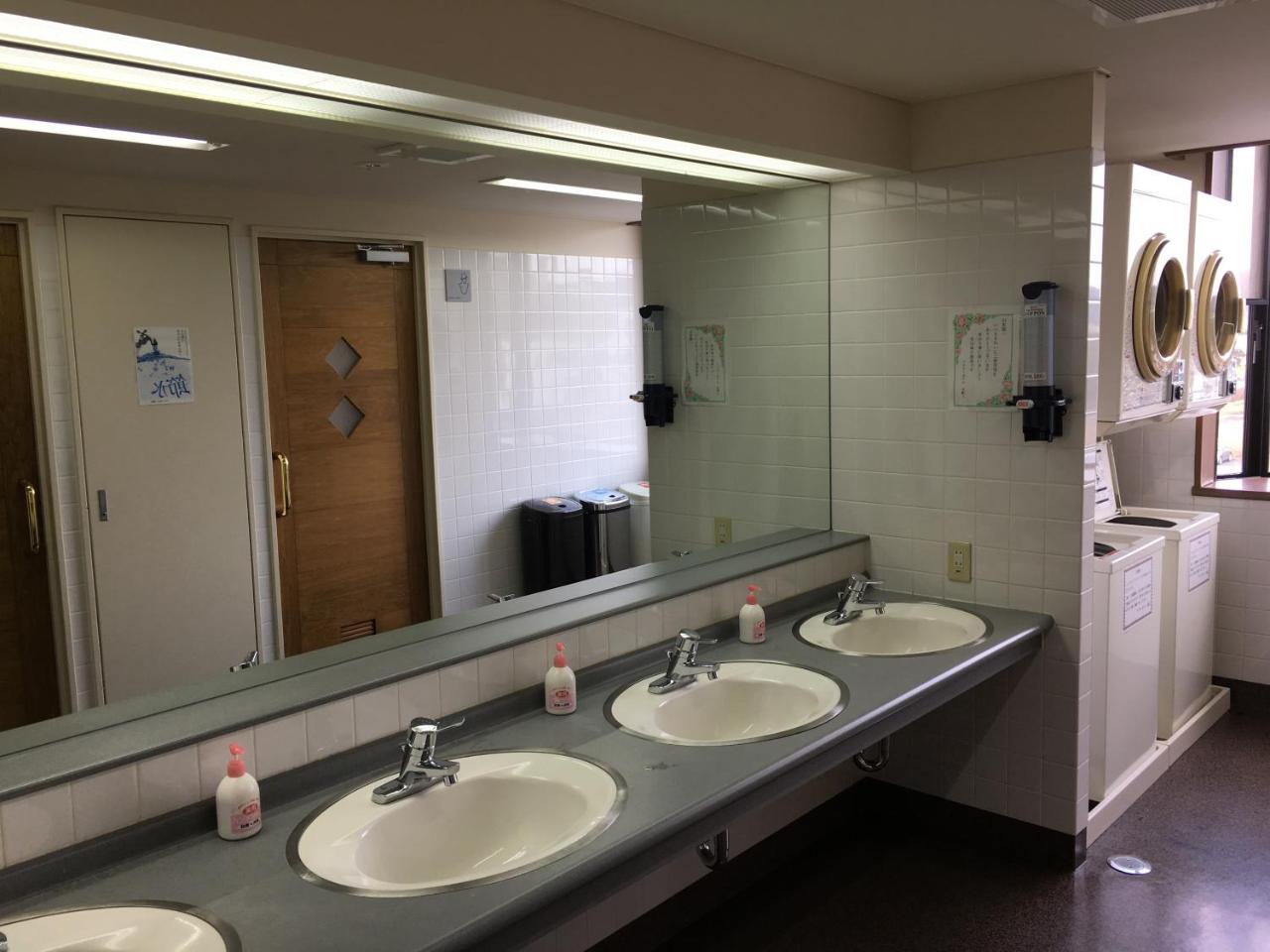 フラワーホテル 北上市 エクステリア 写真